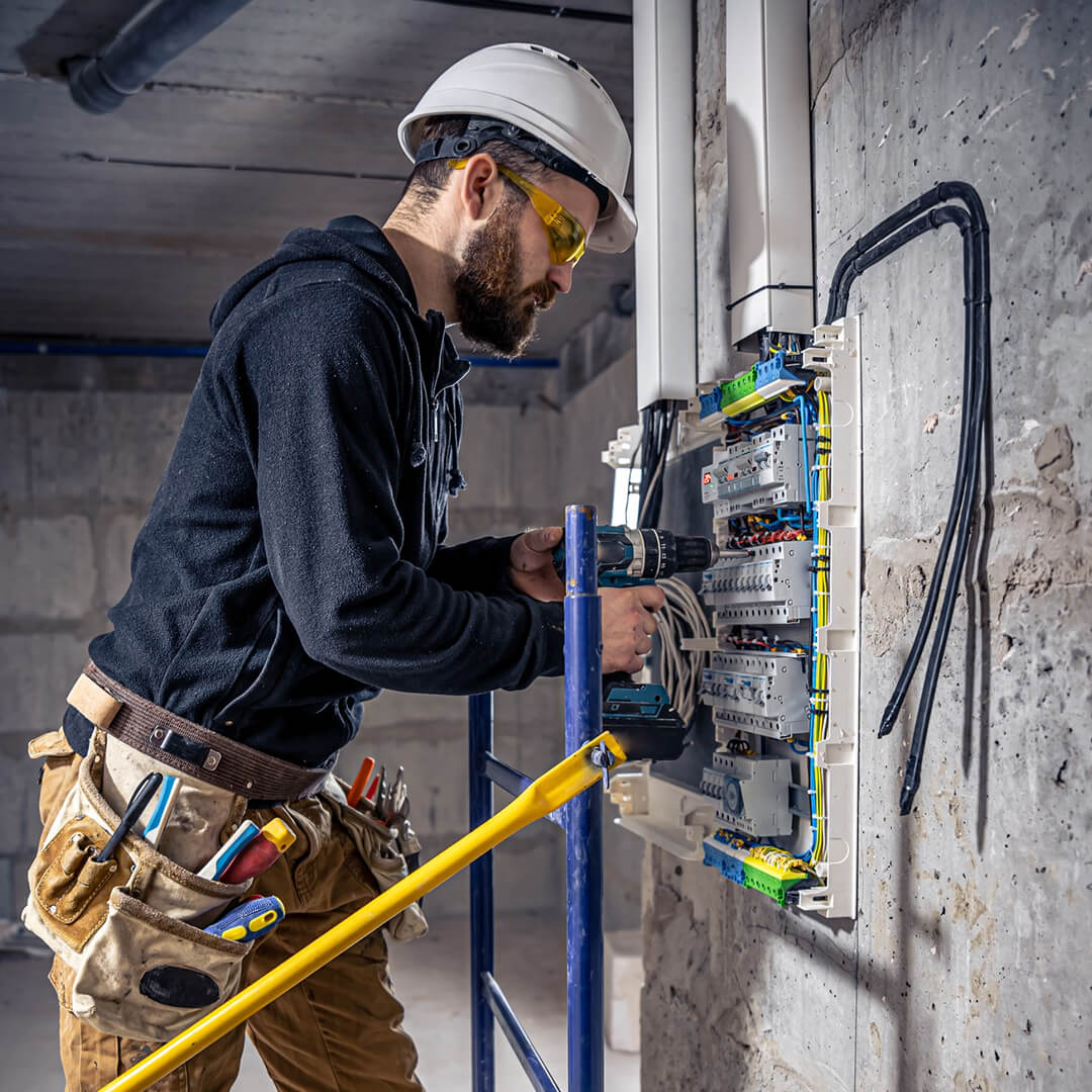 Tehlikeli ve Çok Tehlikeli İşlerde Elektrik Tesisleri Yapım İşi Eğitimi Sertifika Programı